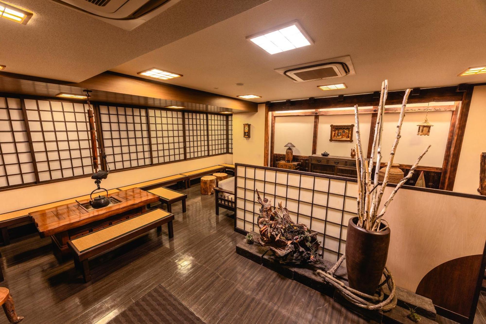 Отель Shikishimaso Higashikawa Экстерьер фото
